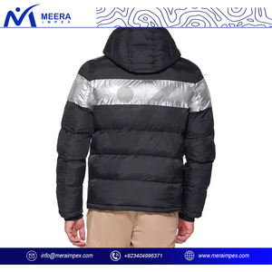 Veste d'hiver légère et compressible pour hommes, vêtements d'extérieur isolés à capuche coupe-vent imperméable pour les aventures par temps froid - Product Image 4