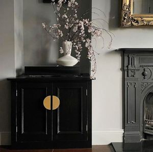 Manija de media luna de latón macizo de diseño moderno dorado para el hogar, cocina, muebles de oficina, herrajes, puerta, cajón, armario, manija de armario - Product Image 3