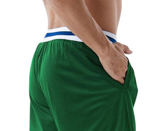 Short rétro en maille brodé pour homme avec poches Athletic Gym American Respirant Basketball Mesh Shorts Prix raisonnable OEM - Product Image 5