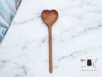 Cuchara de Madera Ecológica - Utensilio de Cocina Multifuncional de Alta Calidad, Duradero, Personalizable en Tamaño y Logotipo, Color Natural, para Regalos y Manualidades