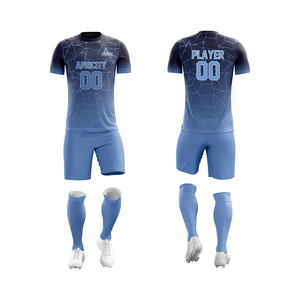 Nouveauté Tenue de football unisexe très légère, tenue de sport OEM imprimée de logo personnalisé avec hauts de chemise - Product Image 1
