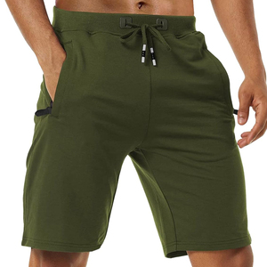 Shorts pour hommes adaptatifs et ajustés, conçus pour une mouvement flexible, avec un design épuré et un style visuel moderne pour le quotidien. - Product Image 3