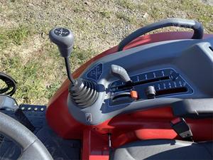 Tractor de ruedas 2024 Massey Ferguson 2850M 4WD con 25HP para componentes de núcleo de transmisión de engranaje de motor (bomba de caja de cambios de motor) - Product Image 5