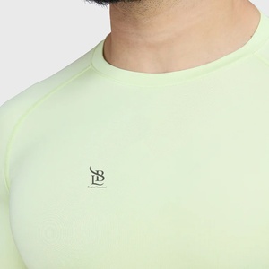 เสื้อยืดออกกำลังกายผู้ชาย แขนสั้น สำหรับวิ่ง ฟิตเนส ซัมเมอร์ แห้งเร็ว เสื้อกีฬา ราคาขายส่ง รับผลิตแบบ OEM - Product Image 4