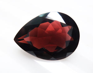 ลูกแพร์โกเมนสีแดงธรรมชาติเจียระไนทรงหลวมขนาดเครื่องประดับที่มีค่าทำอัญมณี - Product Image 1