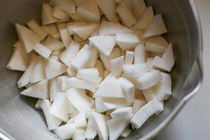 COCO ARTESANAL DE LUJO: REBANADAS DE TRIÁNGULO DE COCO JOVEN CRISPY/Sra. Thi - Product Image 5