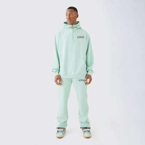 ชุดเซ็ตฮู้ดดี้และกางเกงจ็อกเกอร์พิมพ์ลายแฟชั่นใหม่ สีเขียวเซจ ทรงปกติ ใส่ได้ทั้งชายและหญิง เนื้อผ้าเบาสบาย ระบายอากาศได้ดี สไตล์สตรีทแวร์ ผ้าฝ้าย 100% รับสกรีนโลโก้ - Product Image 1