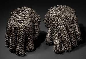 Armure en Maille Métallique Premium Best-Seller pour Spectacles Scéniques Offrant un Look Authentique et une Qualité de Protection Fiable - Product Image 6