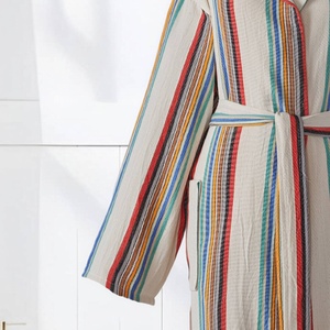 Albornoz de algodón turco Rainbow a rayas, con capucha, 100% algodón - Product Image 4