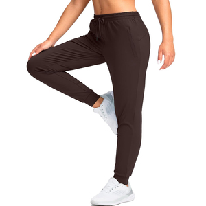 Conjunto deportivo unisex transpirable color marrón, pantalones jogger suaves como la mantequilla, ropa deportiva ligera, elástica y cómoda, pantalones deportivos casuales. - Product Image 4