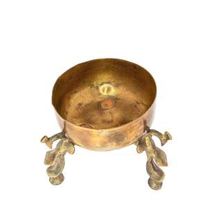 Bol porte-bougie vintage en laiton fait main avec support, bol décoratif en laiton pour la maison, salle de puja et centre de table - Product Image 1