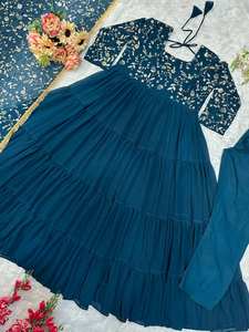 ชุดราตรีปักลายพร้อมกางเกงสำหรับงานปาร์ตี้ฤดูหนาวดีไซน์เนอร์ลุคหรูหรา - Product Image 4