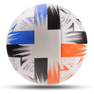 Ballon de Football en Cuir PU Laminé Professionnel Léger de Haute Qualité Logo Personnalisé Football pour Entraînement de Ligue Sportive PVC - Product Image 2