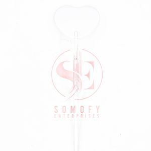 Eco-Friendly Stainless Steel <b>Heart</b>-<b>Shaped</b> Lash Extension Mirror Customized Color Beauty Storage Eyelash Shampoo Tool - Product Image 4