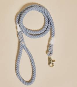 สายจูงสุนัขสีฟ้าอ่อน ทำจากเชือกย้อมสีธรรมชาติ - Product Image 3