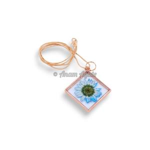 Fleur séchée personnalisée avec pendentif en résine d'orgone de fleur de feuilles | Fournisseur de pendentifs en résine d'orgone de fleur en ligne - Product Image 4