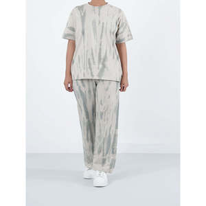 Conjunto Deportivo FUKIKO Transpirable de Dos Piezas, Nueva Llegada, Talla XS, Top Holgado de Tela Acanalada y Falda Ajustada - Product Image 1