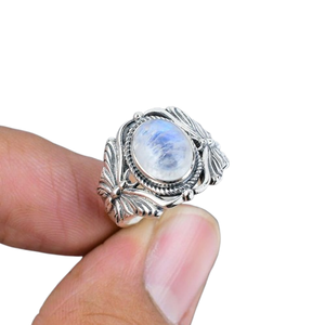 Boho Style 925 Sterling Silver Moonstone Gemstone Ring Fait à la main Plaqué Rhodium Cadeau de mariage pour les femmes pour la fête - Product Image 1