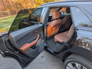 ซูเปอร์คลีน 2024 ออดี้ คิว8 พรีเมียม เกียร์อัตโนมัติ เบาะหนัง - Product Image 5