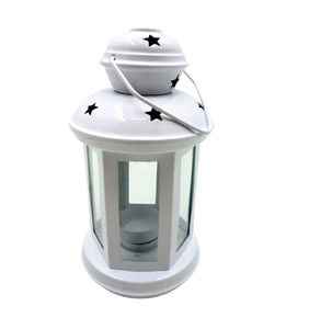 Precios de Venta caliente Hierro/Vidrio Linterna decorativa de Navidad Diseño moderno PC blanco para decoración de bodas y fiestas - Product Image 1
