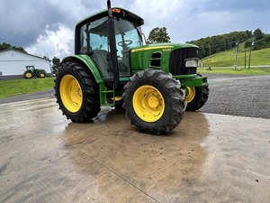 รถไถเดินตามจอห์นนี่ เดียร์รี 6330 ขับเคลื่อน 4 ล้อ 110 แรงม้า สำหรับงานเกษตร พร้อมปั๊มเครื่องยนต์และลูกปืน - Product Image 4