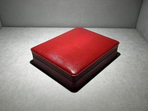 กล่องบรรจุภัณฑ์สำหรับเก็บสร้อยคอสร้อยคอสีแดง - Product Image 4