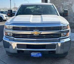 Camion de travail Elite d'occasion 2016 Sil-ver-ado 2500HD, cabine double, 4 roues motrices - Product Image 5