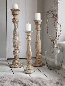 Portavelas de Madera Maciza Ecológico para Decoración Navideña del Hogar con Acabado Pulido Suave y Apariencia Visual Premium (Hecho a Mano) - Product Image 2