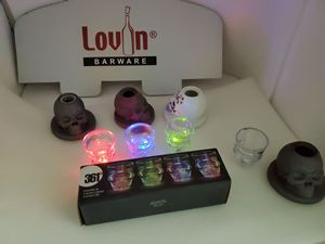 Gafas LED de cristal cortas con forma de Calavera, regalo de Halloween, fumadores de calaveras - Product Image 3