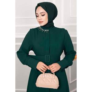 Vestido Hijab Plisado con Cuello Apedreado Cactus Verde - Product Image 2