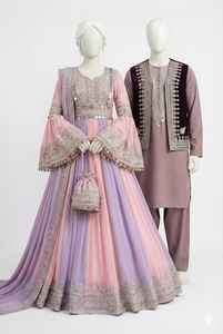 Costume traditionnel pashtun kuchi avec des motifs audacieux, robe longue en mousseline de soie pour femmes avec broderie authentique faite à la main - Product Image 3