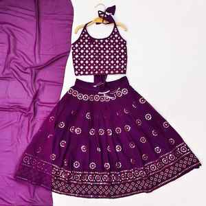 Shoryam Fashion Lehenga Choli pour enfants, de créateur, violet, longueur au sol, broderie miroir, tenue de fête et de cérémonie indienne pour filles - Product Image 1