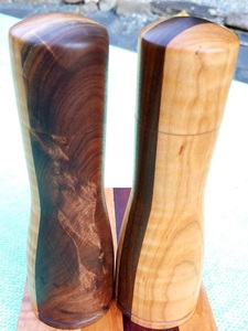 Juego de molinillo de sal y pimienta de madera dura resistente con mecanismo de larga duración Uso manual ecológico para restaurantes y cocinas caseras - Product Image 3