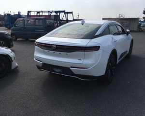 รถยนต์โตโยต้า คราวน์ ครอสโอเวอร์ 2.4T RS ปี 2022 สภาพดี ใช้งานน้อย ขาย - Product Image 5