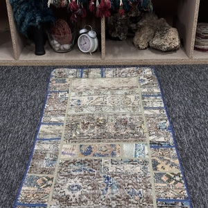 Alfombra Turca Vintage Pequeña de 1.9x5.6 pies, Alfombra de Lana Azul Herki - Product Image 4