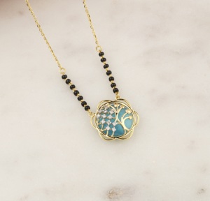 Signature 14K Mangalsutra Collection El diseño auténtico cumple con el atractivo de lujo que ofrece un valor elevado a los distribuidores - Product Image 1