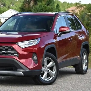 2024 pour Toyota RAV-4 SE AWD essence option complète voiture d'occasion avec système de navigation siège en cuir climatisation - Product Image 3