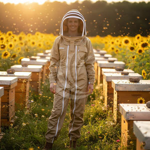 OEM Services Quick Dry Beekeeping Safety Suits / Hot Selling Professional Bee Suits for Bee Keeping Suits <b>Clothings</b> - Product Image 4