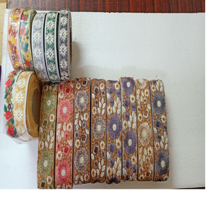 Rubans et dentelles brodés à la machine sur mesure avec motifs floraux, couleurs, robes de mariée, tissu organza de revente de différentes largeurs - Product Image 1