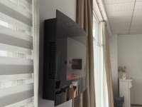 Cheminée électrique décorative murale de luxe haut de gamme moderne de 60 pouces avec lumière LED RGB, 14 couleurs, flamme réaliste, chauffage intégré