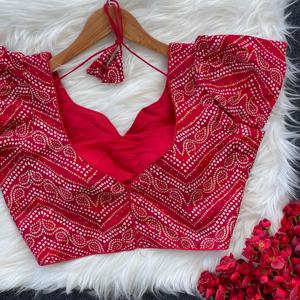 ModernBlouse material reyon cottan con V Cut patrón elegante La blusa tiene color de estampado bandhini - Product Image 5