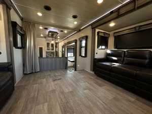 K-e-y-s-t-o-n-e M-o-n-t-a-n-a 3791RD d'occasion 2022 prêt à la vente - Product Image 2