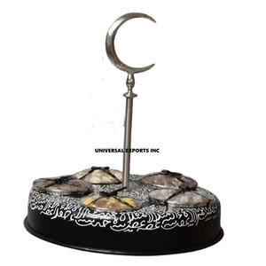 Tazón de Chocolate de Metal Dorado Martillado con Bandeja, Forma Cuadrada, Tazón de Dulces de Diseño, Tazón de Chocolate Clásico y Elegante - Product Image 3