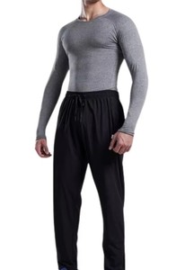 Camisas de gimnasio de compresión de poliéster 100% para hombre, ropa de gimnasio de entrenamiento Rashguard de manga larga, secado rápido, ajuste ajustado, MOQ bajo - Product Image 2