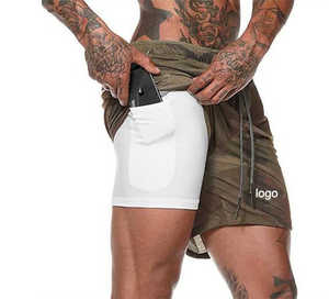 Short de sport noir uni pour homme, taille élastique, séchage rapide avec doublure en maille et poches arrière pour short de sport - Product Image 5