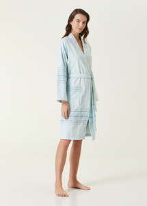 Robe de chambre de luxe pour femme, jetable, légère, 100% coton tissé Dobby, séchage rapide, compressée, avec devant et dos en tissu éponge - Product Image 5
