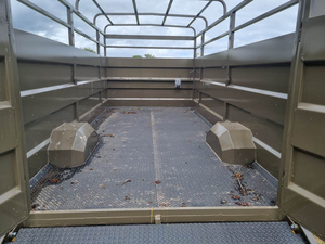 Versatile Livestock Farm <b>Trailer</b> 17ft Featuring Galvanized Steel Construction and Rear Loading Ramp for Efficient Transport - Product Image 3