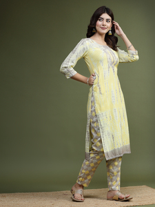 Kurta d'été pour femmes, en coton brodé, manches longues, coupe droite, style régulier, col rond, imprimé floral jaune, motif ethnique - Product Image 6
