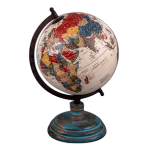 Globe en métal décoratif audacieux avec touche vintage parfait pour la décoration intérieure élégante et la présentation d'étagères classiques - Product Image 2