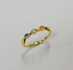 Anillo de Mujer Bella Jewelry, Plata S925, Chapado en Oro de 14K, Clásico, con Zafiro Azul Gris Natural y Circonita Cúbica Naranja, Engaste de Garras - Product Image 1